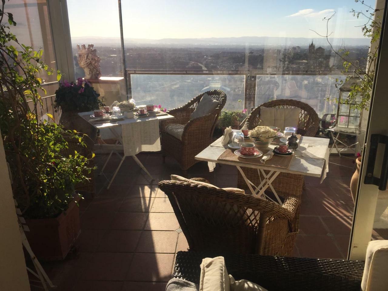 Casa Tipica Siciliana Patronale Home Bedandbreakfast Tremetrisoprailcielo Camere Con Vista, Colazione Interna In Terrazzo Panoramico Caltagirone Dış mekan fotoğraf